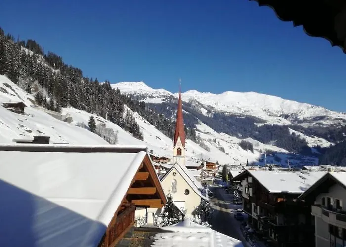 Gaestehaus Dorfbaeckerei Maison d'hôtes Tux