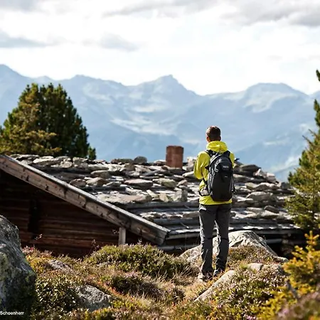 Gaestehaus Dorfbaeckerei Pensjonat Tux